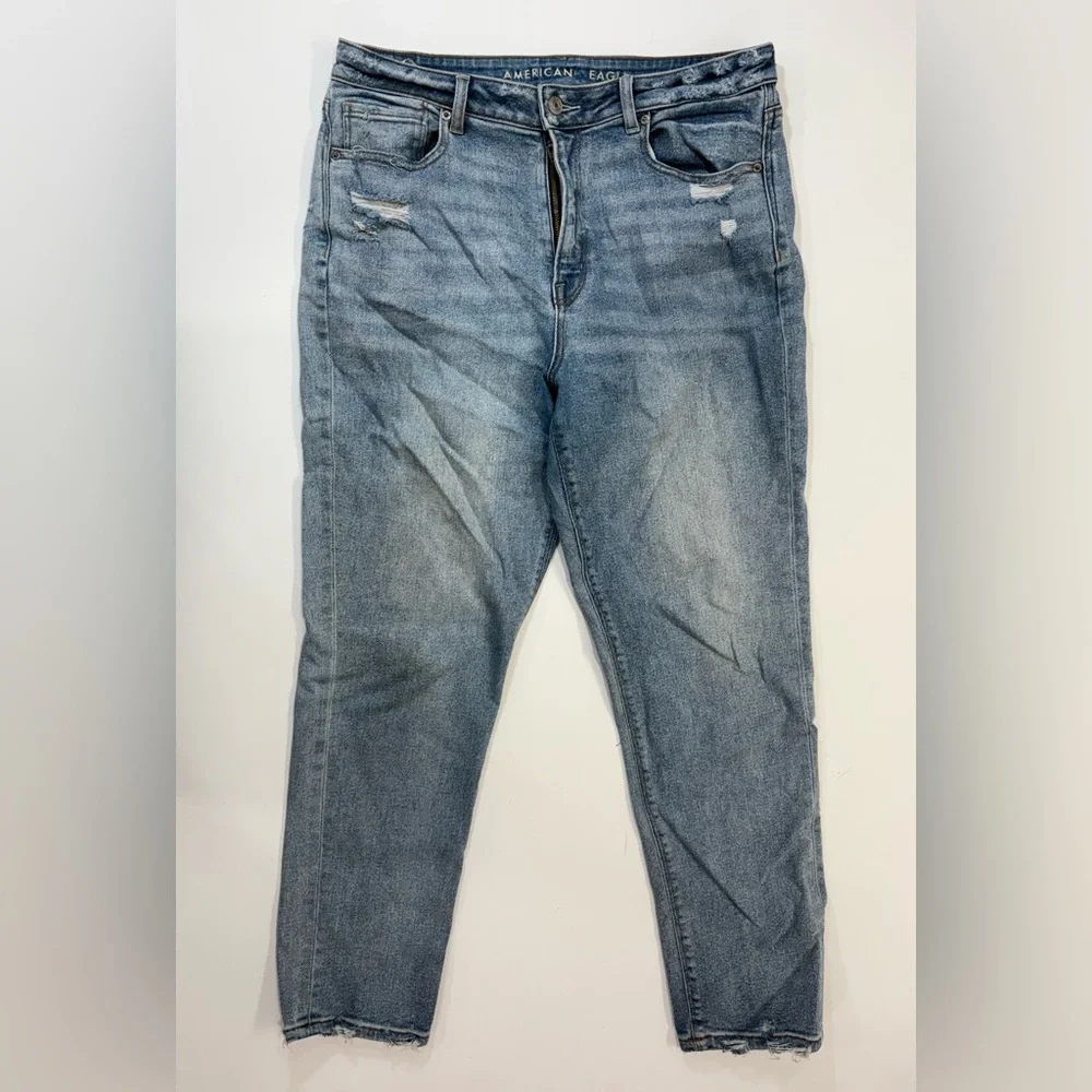 American Eagle Outfitters Stretch Mom Jean